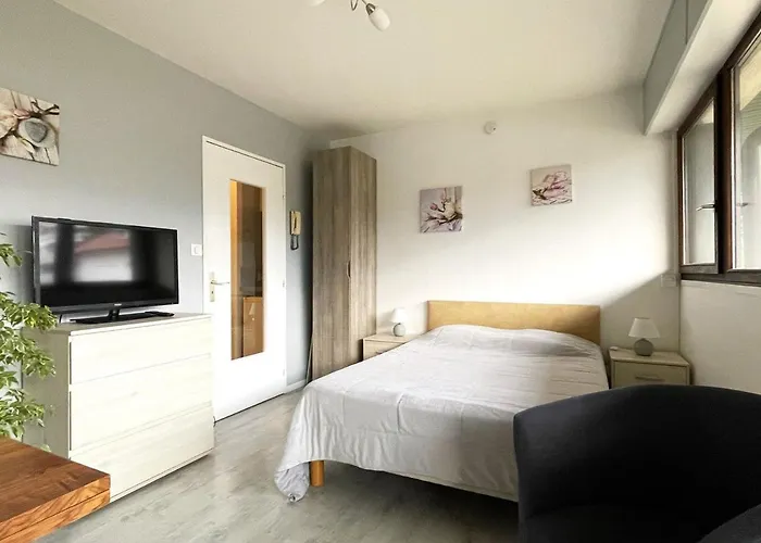 Calme Avec Parking Et Animaux Admis A - Fr-1-555-86 *